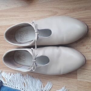 Bird of Flight Ballet Flats SZ. 9